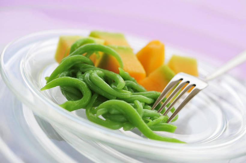 点心,无人,横图,俯视,室内,特写,白天,烹饪,餐桌,桌子,餐具,水果,玻璃,切开,阴影,紫色背景,朦胧,模糊,新鲜,反射,叉子,碟子,盘,影子,生食,料理,食品,甜点,甜品,果实,甜瓜,泰式,菜肴,美食,泰国料理,玻璃制品,食物,两个,绿色,盘子,碟,果冻,甜食,零食,切,橙色,摄影,佳肴,有机食品,绿色食品,影棚,餐台,甘瓜,剖面,啫喱,餐叉,切面,白兰瓜,泰菜,泰国菜,泰式料理,兰州蜜瓜,进餐用具,彩图,高角度拍摄,影棚拍摄,拍摄