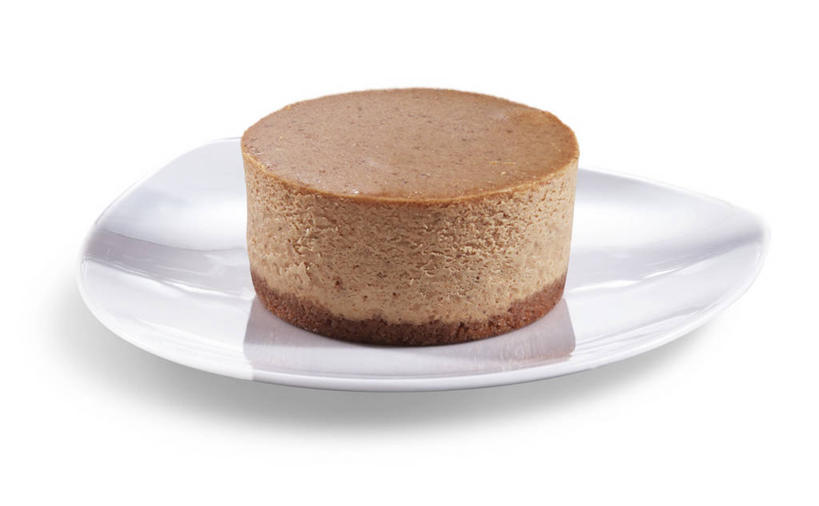 点心,无人,横图,俯视,室内,特写,白天,白色背景,下午茶,餐桌,桌子,餐具,一块,阴影,反射,碟子,盘,影子,食品,食物,糕点,一个,白色,盘子,碟,摄影,影棚,单个,餐台,彩图,高角度拍摄,影棚拍摄,拍摄,蛋糕