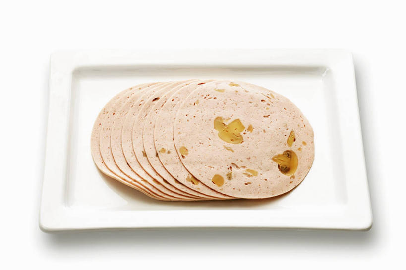 无人,横图,俯视,室内,特写,白天,白色背景,桌面,桌子,蔬菜,餐具,阴影,新鲜,反射,木制,碟子,盘,影子,菌菇,蘑菇,肉,香肠,食品,腊肠,菌类,猪肉,肉类,食物,一个,盘子,木制品,碟,食用菌,摄影,有机食品,绿色食品,影棚,单个,肉食,豚肉,彩图,高角度拍摄,影棚拍摄,拍摄