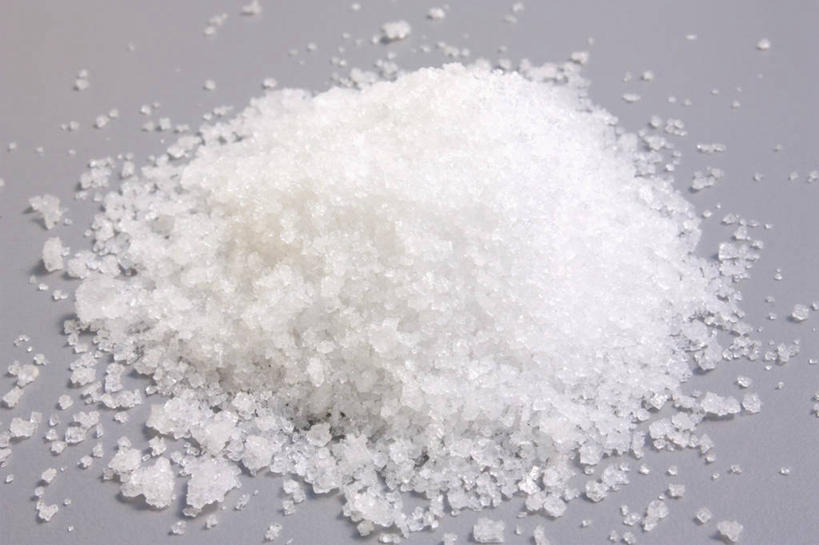 无人,横图,俯视,室内,特写,白天,餐桌,桌子,一堆,许多,阴影,堆叠,堆积,灰色背景,反射,影子,调料,盐,调味品,很多,调味料,食盐,白色,摄影,影棚,餐台,堆,彩图,高角度拍摄,影棚拍摄,拍摄