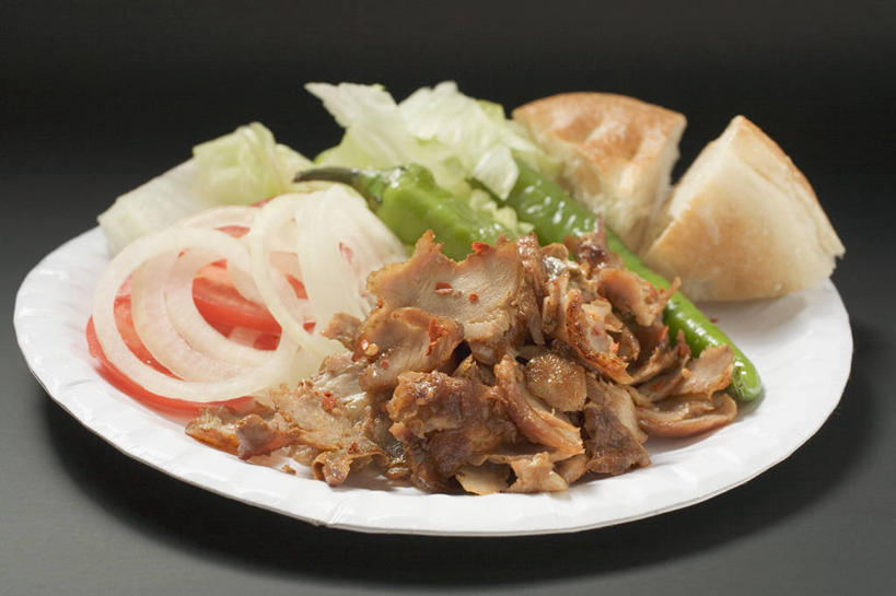 点心,面包,无人,横图,俯视,室内,特写,白天,餐桌,桌子,蔬菜,一堆,阴影,堆叠,堆积,黑色背景,新鲜,反射,影子,生食,蔬菜沙拉,沙拉,食品,面点,色拉,沙律,食物,糕点,摄影,有机食品,绿色食品,影棚,餐台,色拉酱,堆,千岛酱,彩图,高角度拍摄,影棚拍摄,拍摄