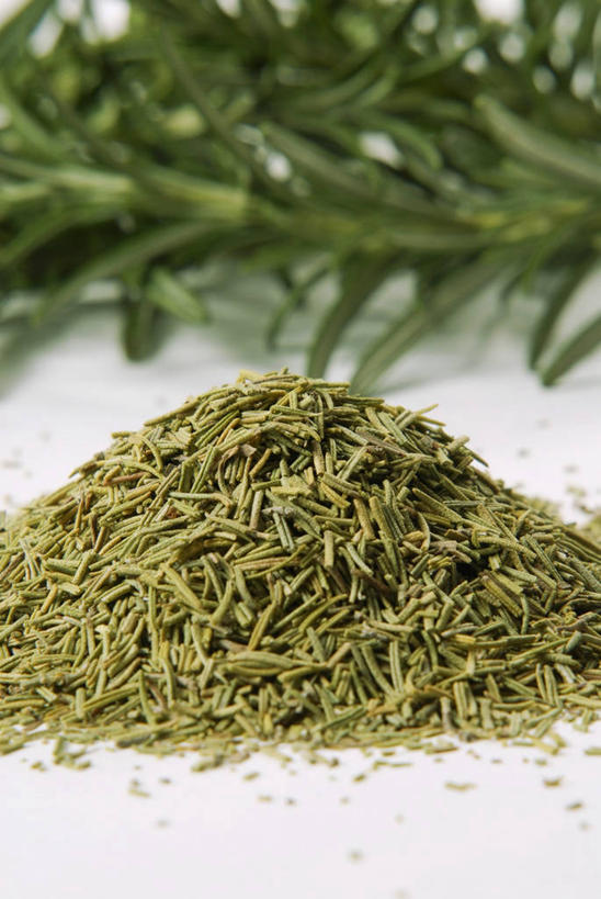 无人,竖图,俯视,室内,特写,白天,餐桌,桌子,叶子,一堆,许多,阴影,堆叠,堆积,朦胧,模糊,反射,粉末,影子,调味,香料,佐料,绿叶,嫩叶,粉,餐台,堆,迷迭香,配料,海洋之露,作料,粉状,叶,叶片,彩图,高角度拍摄