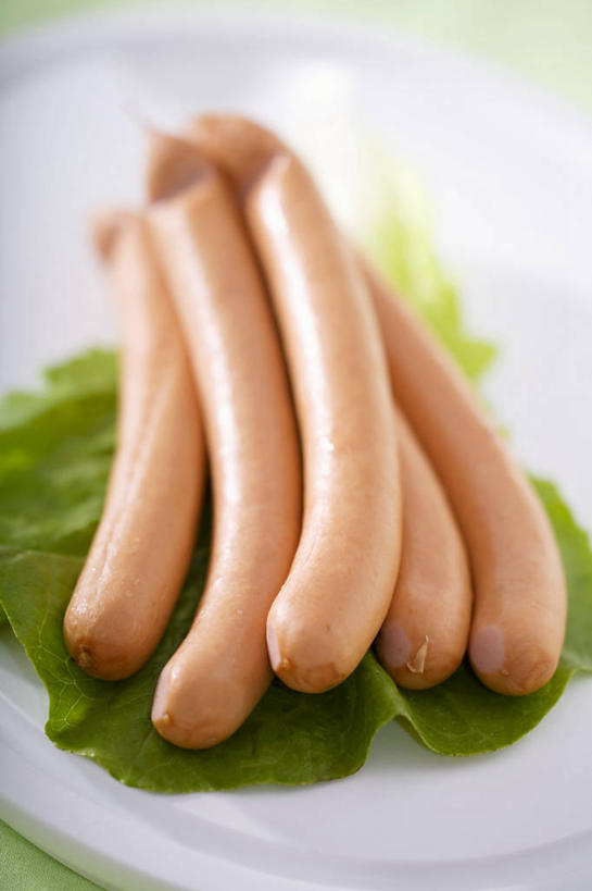 无人,竖图,俯视,室内,特写,白天,餐桌,桌子,蔬菜,餐具,叶子,五个,一堆,许多,阴影,堆叠,堆积,朦胧,模糊,新鲜,反射,碟子,盘,影子,莴苣,莴笋,肉,香肠,食品,绿叶,腊肠,肉类,食物,一个,白色,盘子,碟,嫩叶,有机食品,绿色食品,单个,餐台,堆,肉食,香笋,千金菜,叶,叶片,彩图,高角度拍摄