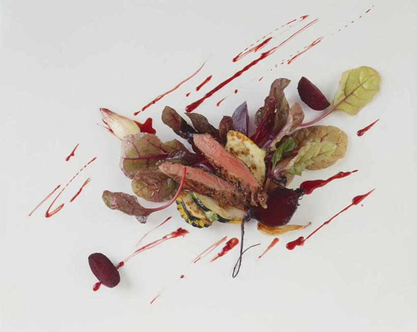 无人,横图,俯视,室内,特写,白天,白色背景,烹饪,西餐,餐桌,桌子,蔬菜,阴影,新鲜,反射,影子,调料,酱料,酱汁,肉,佐料,料理,食品,调味品,调味料,甜菜,猪肉,酱,菜肴,美食,肉类,食物,西式,摄影,佳肴,有机食品,绿色食品,影棚,餐台,肉食,豚肉,菾菜,彩图,高角度拍摄,影棚拍摄,拍摄