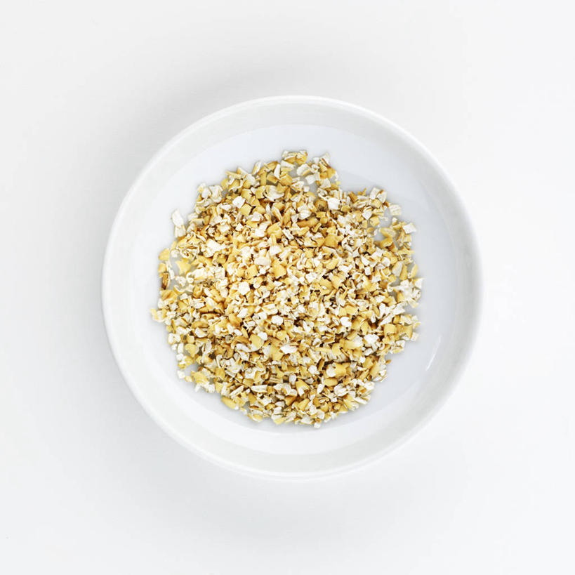 无人,方图,俯视,室内,特写,白天,白色背景,农作物,小麦,餐桌,桌子,一堆,许多,阴影,堆叠,堆积,反射,影子,陶瓷,谷物,陶瓷制品,一个,容器,碗,摄影,麦子,影棚,单个,餐台,储藏,堆,储存,麦皮,麦糠,彩图,高角度拍摄,影棚拍摄,拍摄,贮存