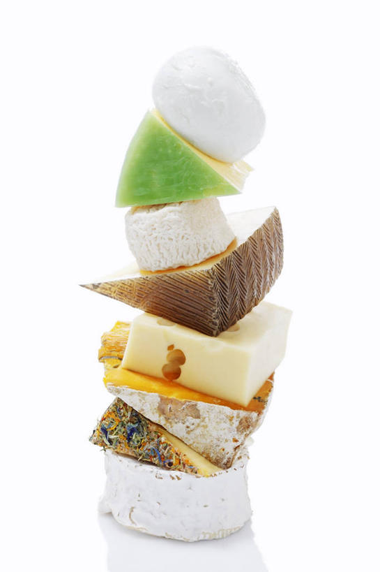 奶酪,无人,竖图,俯视,室内,特写,白天,白色背景,桌面,桌子,一排,许多,阴影,整齐,反射,木制,影子,干酪,起司,芝士,很多,营养,排列,木制品,乳酪,摄影,影棚,堆,乳制品,队列,发酵,马苏里拉,马苏里拉奶酪,马祖里拉,莫扎雷拉,莫兹瑞拉,莫扎里拉,彩图,高角度拍摄,影棚拍摄,拍摄