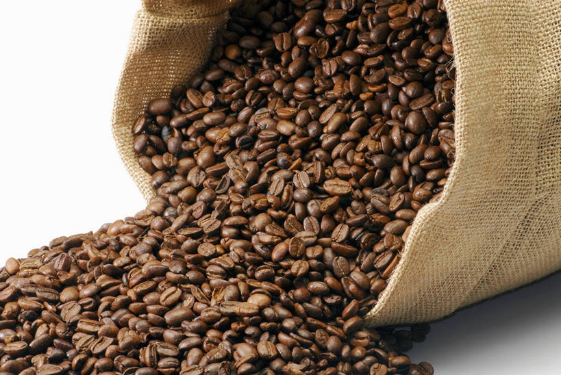 咖啡,无人,横图,俯视,室内,特写,白天,白色背景,植物,餐桌,桌子,豆,袋子,一堆,许多,阴影,堆叠,堆积,反射,影子,豆类,豆子,很多,麻袋,一个,容器,咖啡豆,摄影,影棚,单个,餐台,储藏,堆,储存,豆科,咖啡因,彩图,高角度拍摄,影棚拍摄,拍摄,贮存