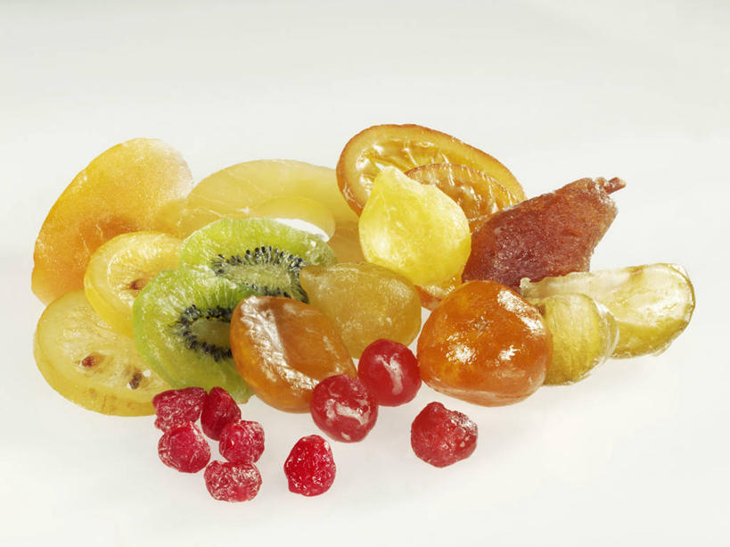 无人,横图,俯视,室内,特写,白天,白色背景,桌面,桌子,猕猴桃,樱桃,水果,阴影,新鲜,反射,木制,影子,生食,食品,果实,食物,腌制,木制品,甜食,摄影,蜜饯,有机食品,绿色食品,影棚,果脯,樱珠,莺桃,英桃,楔桃,奇异果,牛桃,猕猴梨,荆桃,彩图,高角度拍摄,影棚拍摄,拍摄