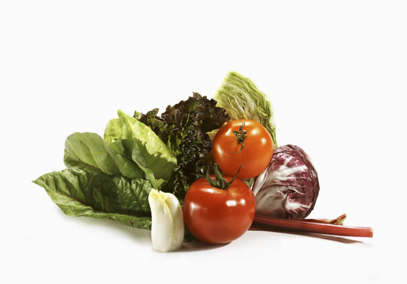 无人,横图,俯视,室内,特写,白天,白色背景,餐桌,桌子,蔬菜,西红柿,椰菜,卷心菜,一堆,许多,阴影,堆叠,堆积,新鲜,反射,影子,紫甘蓝,食品,紫包菜,食物,红色,赤甘蓝,甘蓝,摄影,有机食品,绿色食品,影棚,餐台,堆,紫椰菜,紫圆白菜,洋柿子,结球甘蓝,红甘蓝,柑仔蜜,甘兰,番茄,臭柿,包心菜,彩图,高角度拍摄,影棚拍摄,拍摄,六月柿,喜报三元