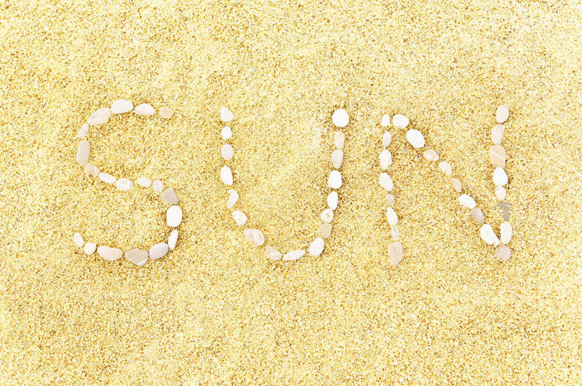 无人,横图,俯视,室外,特写,白天,旅游,度假,石头,美景,沙滩,希腊,欧洲,一排,许多,阴影,整齐,光线,英文,标志,沙子,石子,文字,影子,字符,字母,海岸,景观,沙地,很多,娱乐,标识,排列,阳光,自然,享受,休闲,鹅卵石,景色,放松,英文字母,队列,自然风光,按摩石,希腊共和国,海滩,石块,彩图,高角度拍摄