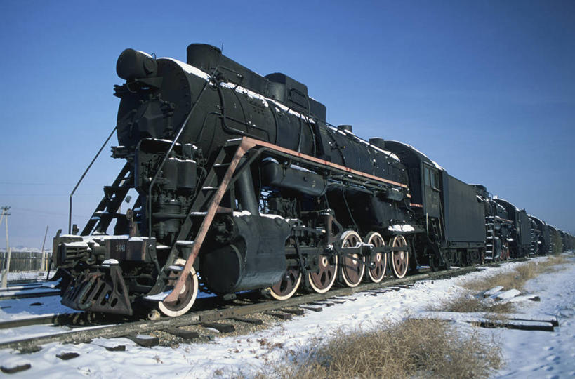 无人,横图,室外,白天,仰视,美景,雪,大雪,路,铁路,火车,欧洲,俄罗斯,亚洲,一辆,阴影,光线,影子,积雪,景观,雪景,冬季,冬天,轨道,交通,铁轨,车,蓝色,蓝天,天空,阳光,自然,交通工具,天,景色,寒冷,运输,晴朗,自然风光,载具,蒸汽机,万里无云,严寒,俄联邦,俄罗斯联邦,蒸汽机车,火车机车,晴空,晴空万里,彩图,低角度拍摄