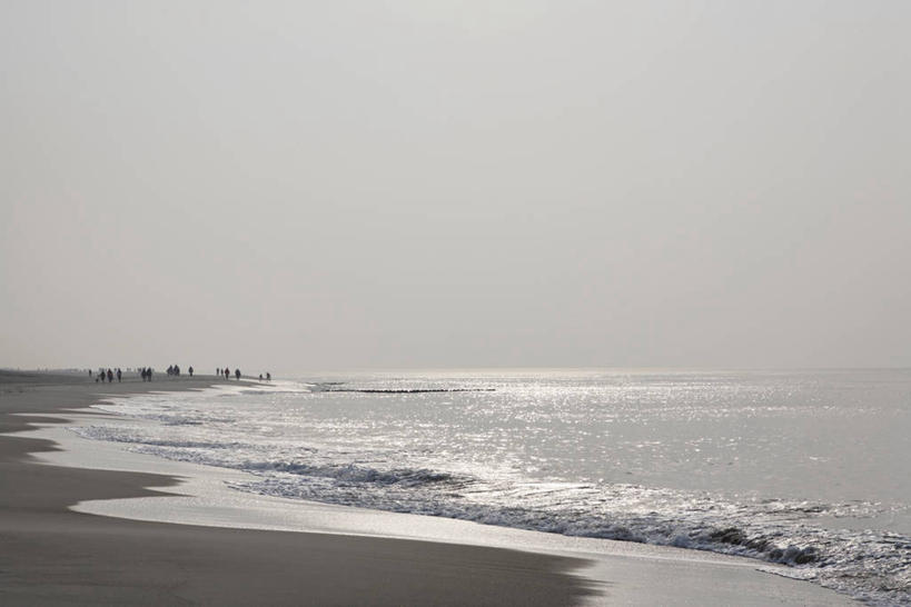 无人,横图,室外,白天,正面,旅游,度假,海浪,海洋,美景,沙滩,德国,欧洲,沙子,海岸,景观,浪花,水平线,乌云,云,阴天,云朵,辽阔,海平线,沙地,云彩,娱乐,天空,自然,海水,天,享受,休闲,广阔,景色,放松,一望无际,昏暗,阴沉,西欧,自然风光,海景,德意志联邦共和国,无边无际,一马平川,叙尔特岛,大海,风浪,海,海水的波动,海滩,近岸浪,涌浪,彩图,北弗里西亚群岛,弗里西亚群岛,水天相接,水天一线