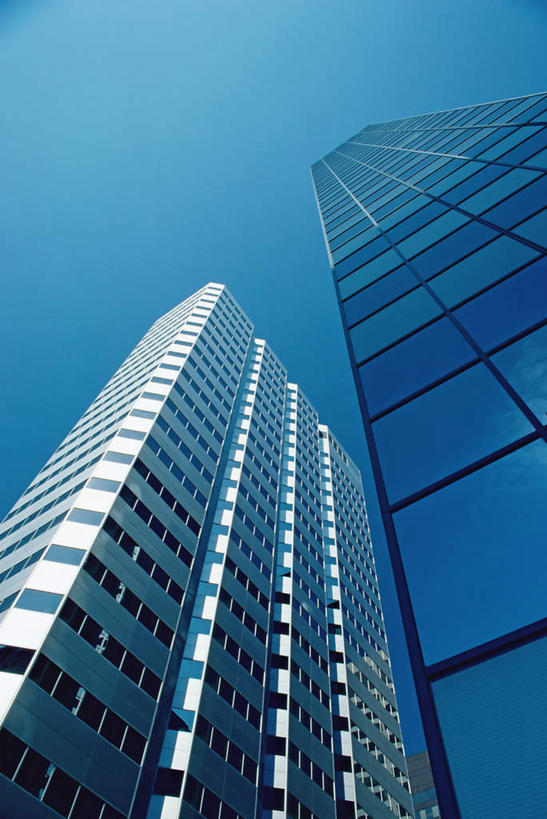 无人,高楼大厦,竖图,室外,白天,仰视,办公楼,大厦,建筑,摩天大楼,写字楼,加拿大,阴影,光线,影子,蓝色,蓝天,天空,阳光,楼宇,天,商务楼,晴朗,北美,北美洲,美洲,万里无云,北亚美利加洲,亚美利加洲,魁北克省,蒙特利尔,蒙特利尔市,蒙特娄,圣人之城,晴空,晴空万里,彩图,低角度拍摄,大楼,高层建筑,高楼,摩天楼
