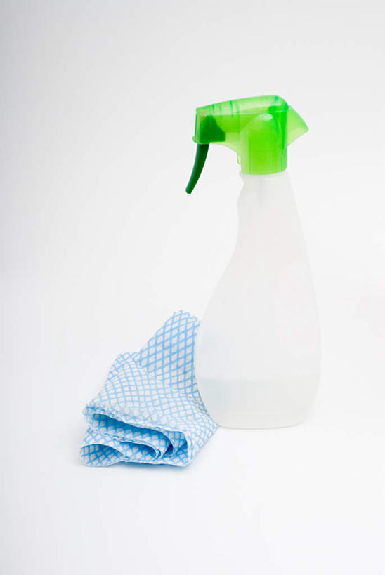 无人,竖图,俯视,室内,特写,白天,白色背景,厨具,阴影,反射,工具,影子,干净,抹布,清洁剂,两个,一个,瓶子,塑料制品,塑料瓶,摄影,影棚,单个,卫生,洗涤用具,洗涤,彩图,高角度拍摄,影棚拍摄,拍摄