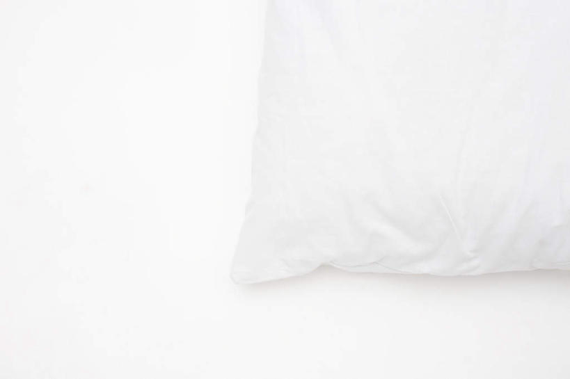 无人,横图,俯视,室内,特写,白天,白色背景,靠垫,桌面,桌子,静物,木制,靠枕,一个,白色,木制品,抱枕,枕头,摄影,影棚,单个,彩图,高角度拍摄,影棚拍摄,拍摄