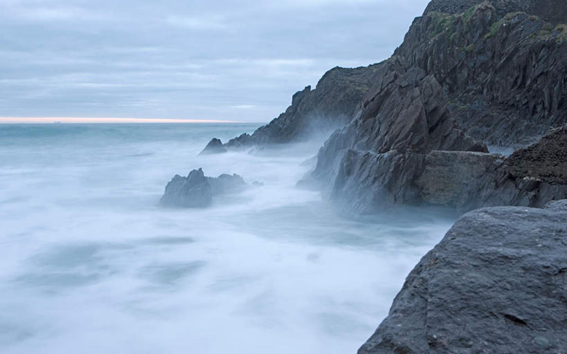 无人,横图,室外,白天,正面,旅游,度假,日出,海浪,海洋,美景,山,山脉,太阳,爱尔兰,欧洲,景观,浪花,山峰,水平线,乌云,云,阴天,云朵,辽阔,朝霞,晨曦,海平线,黎明,山峦,云彩,娱乐,天空,阳光,自然,海水,群山,天,享受,休闲,广阔,景色,放松,一望无际,昏暗,阴沉,西欧,自然风光,海景,芒斯特省,爱尔兰共和国,克莱尔郡,无边无际,一马平川,芒斯特,大海,风浪,海,海水的波动,近岸浪,涌浪,朝阳,彩图,破晓,水天相接,水天一线