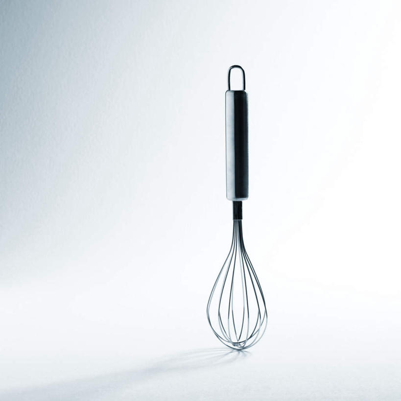 无人,方图,室内,特写,白天,白色背景,正面,静物,餐具,金属制品,阴影,反射,金属,影子,一个,打蛋器,搅拌器,摄影,影棚,单个,进餐用具,烹调用具,彩图,影棚拍摄,拍摄