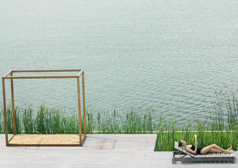 西方人,一个人,躺,横图,俯视,室外,白天,泳装,比基尼,看书,旅游,度假,阅读,草地,草坪,湖,湖泊,水,植物,地板,书籍,椅子,欧洲,欧洲人,仅一个年轻女性,仅一个女性,仅一个人,学习,方形,木椅,湖面,水流,水面,地面,娱乐,木地板,草,绿色,框架,书本,湖水,看,享受,休闲,放松,读书,浏览,卧着,年轻女性,女人,女性,白种人,书,图书,躺着,卧,彩图,高角度拍摄,全身,三点式,泳衣