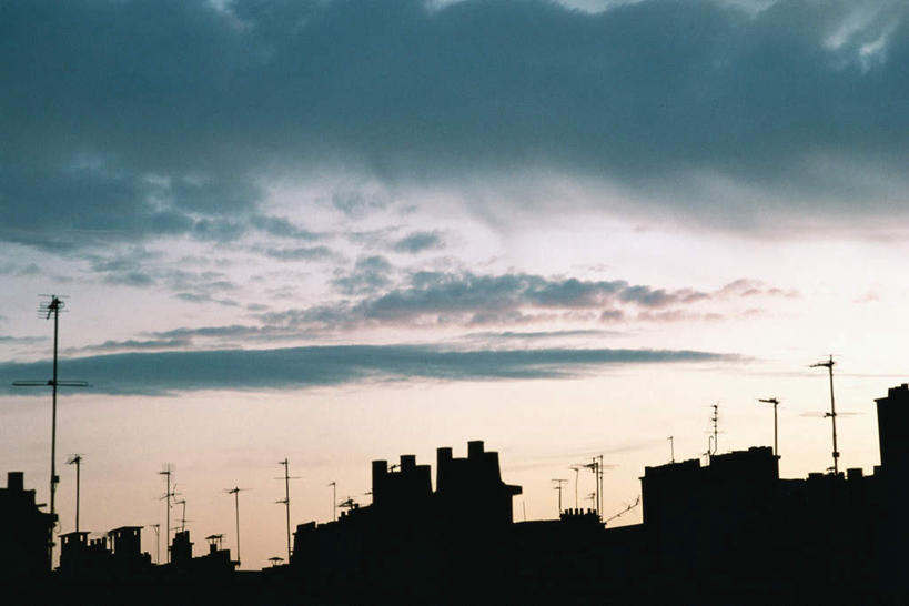 无人,高楼大厦,横图,室外,白天,正面,旅游,度假,日出,美景,太阳,大厦,建筑,路灯,摩天大楼,电线,电线杆,景观,云,云朵,灯光,朝霞,晨曦,黎明,娱乐,灯,天空,阳光,自然,天,享受,休闲,景色,放松,照明设备,自然风光,朝阳,彩图,破晓,大楼,高层建筑,高楼,摩天楼