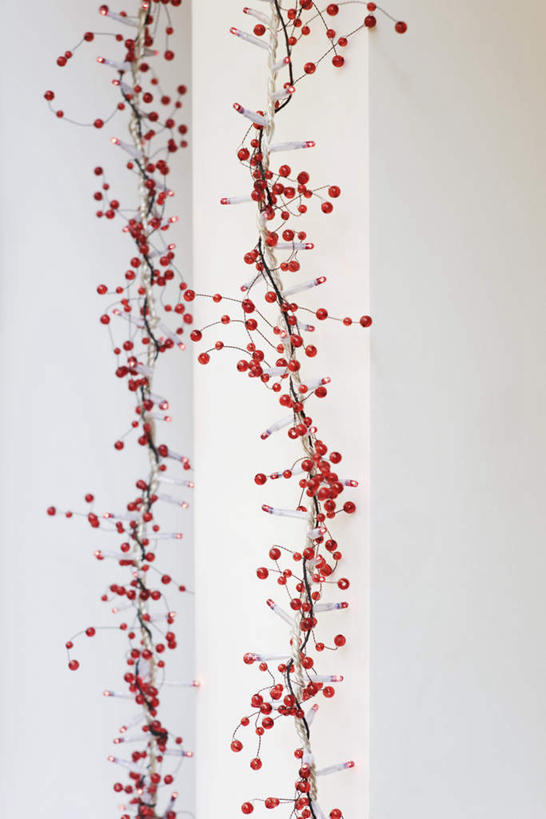 无人,竖图,室内,特写,白天,正面,静物,圣诞节,许多,节日,庆祝,装饰,电线,线,灯光,文化,灯,红色,灯具,庆典,纪念,照明设备,彩图