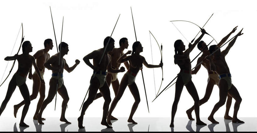 西方人,头发,伙伴,朋友,站,走,拉,举,摸,横图,室内,白天,白色背景,侧面,锻炼,友谊,成功,运动,合作,团队,集体,信心,射箭,标枪,欧洲,欧洲人,许多,抚摸,握,阴影,反射,弓箭,影子,地面,许多人,背光,速度,拿,拿着,注视,娱乐,运动器械,队伍,裸露,黑色,箭,观察,看,托,站着,一群人,健身器械,力量,平衡,握着,摄影,影棚,观看,技巧,踮脚,扯,协调,察看,成就,关注,裸,健身器材,灵敏,合伙,逆光,柔韧,趣味,耐力,抗争,体育,友情,男人,男性,年轻男性,年轻女性,女人,女性,白种人,步行,触摸,接触,举起,举手,举着,抬头,向上举,向上伸,向上托,仰头,站立,走路,彩图,全身,影棚拍摄,健身,拍摄,运动器材