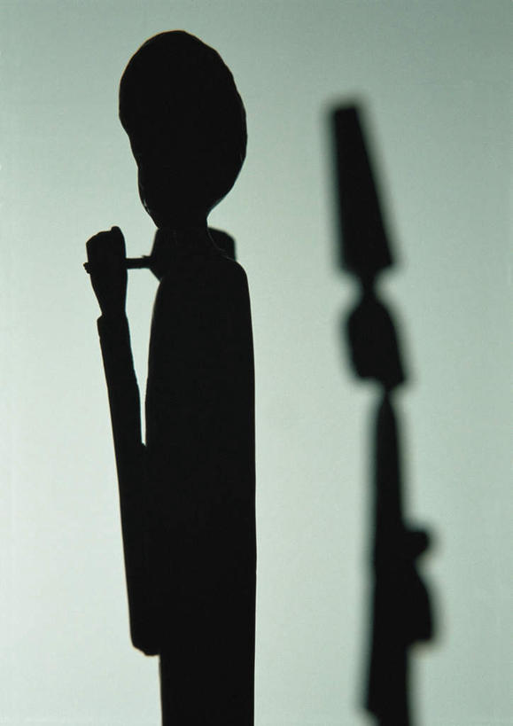 两个人,夫妻,站,举,竖图,室内,特写,白天,侧面,爱情,静物,雕塑,握,灰色背景,朦胧,模糊,艺术,装饰,雕刻,雕像,浪漫,拿,拎,拿着,工艺品,托,站着,恩爱,握着,恋人,摄影,影棚,纪念,美术,主题,陈列,功能,美学,男人,男性,年轻男性,年轻女性,女人,女性,情侣,举着,向上举,向上伸,向上托,站立,半身,彩图,影棚拍摄,拍摄,伴侣,拎着