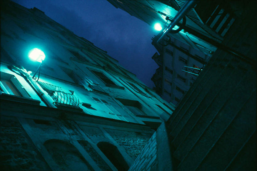 无人,高楼大厦,横图,室外,夜晚,仰视,度假,美景,楼梯,城市风光,城市,大厦,建筑,路灯,摩天大楼,阶梯,景观,建筑群,灯光,娱乐,建设,台阶,灯,天空,天,享受,休闲,石阶,景色,放松,照明设备,彩图,低角度拍摄,大楼,高层建筑,高楼,摩天楼