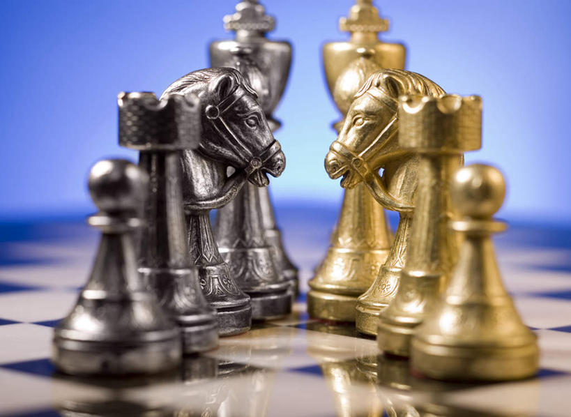 无人,横图,室内,特写,白天,正面,游戏,快乐,比赛,竞争,静物,一排,许多,阴影,蓝色背景,朦胧,模糊,整齐,反射,方格,格子,影子,玩,娱乐,排列,象棋,休闲,棋盘,国际象棋,益智,摄影,影棚,活动,队列,发泄,消遣,智力,宣泄,玩耍,嬉戏,彩图,影棚拍摄,拍摄