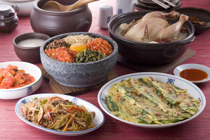 泡菜,无人,横图,俯视,室内,特写,白天,烹饪,萝卜,胡萝卜,蔬菜,一堆,许多,堆叠,堆积,新鲜,蛋,鸡蛋,鸡肉,肉,料理,食品,韩式,菜肴,美食,肉类,食物,佳肴,有机食品,绿色食品,堆,薄饼,石锅拌饭,韩国料理,肉食,韩式料理,卵,红萝卜,甘荀,彩图,高角度拍摄