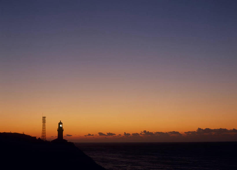 无人,横图,室外,白天,正面,旅游,度假,海浪,海洋,标志建筑,道路,地标,建筑,静冈县,日本,亚洲,阴影,光线,信息,影子,浪花,灯光,灯塔,交通,方向,娱乐,建设,海水,享受,休闲,旅游胜地,放松,引导,指引,海景,东亚,本州,关东地方,本州岛,日本国,中部地方,栃木,栃木县,静冈,航标,大海,风浪,海,海水的波动,近岸浪,涌浪,彩图,御前埼灯塔,御前崎,御前崎市,导航