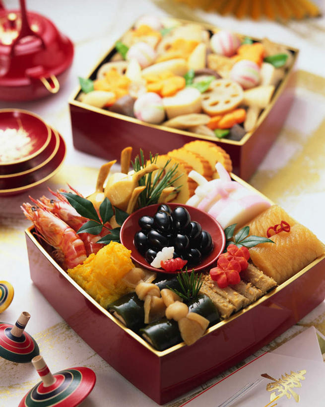 海鲜,龙虾,清酒,无人,竖图,俯视,室内,特写,白天,白色背景,烹饪,蔬菜,阴影,新鲜,光线,木制,木盒,扇子,影子,折扇,纸扇,虾,鱼卵,日本料理,料理,食品,酒类,清凉,鱼籽,凉爽,文化,水产,菜肴,美食,海洋生物,酒,食物,饮料,木制品,容器,日式料理,日式,摄影,佳肴,有机食品,绿色食品,影棚,储藏,储存,水生动物,海产品,水生物,海底动物,撒扇,彩图,高角度拍摄,影棚拍摄,拍摄,贮存,传统文化