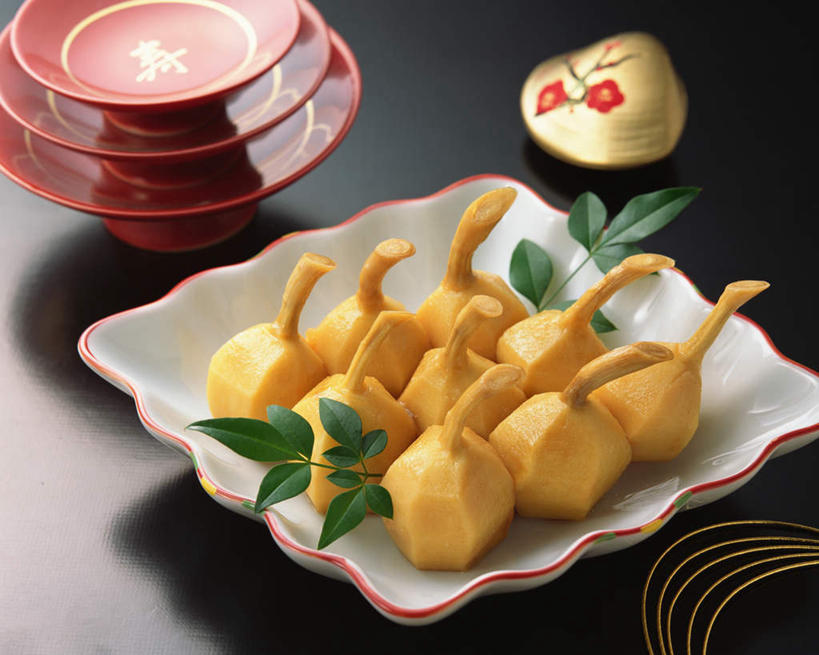 无人,横图,俯视,室内,特写,白天,烹饪,餐桌,桌子,蔬菜,餐具,一排,许多,阴影,黑色背景,新鲜,整齐,光线,碟子,盘,影子,芋头,日本料理,料理,食品,很多,菜肴,美食,食物,排列,盘子,碟,日式料理,日式,摄影,佳肴,有机食品,绿色食品,影棚,餐台,队列,青芋,芋艿,彩图,高角度拍摄,影棚拍摄,拍摄