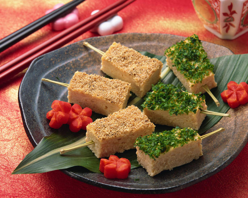 肌肉,健壮,无人,横图,俯视,室内,特写,白天,烹饪,餐桌,桌子,蔬菜,餐具,阴影,新鲜,光线,碟子,盘,影子,调料,酱料,酱汁,佐料,日本料理,料理,食品,调味品,调味料,酱,菜肴,美食,竹签,食物,盘子,碟,日式料理,健康,日式,活力,力量,佳肴,有机食品,绿色食品,餐台,青春,强壮,取食签,彩图,高角度拍摄