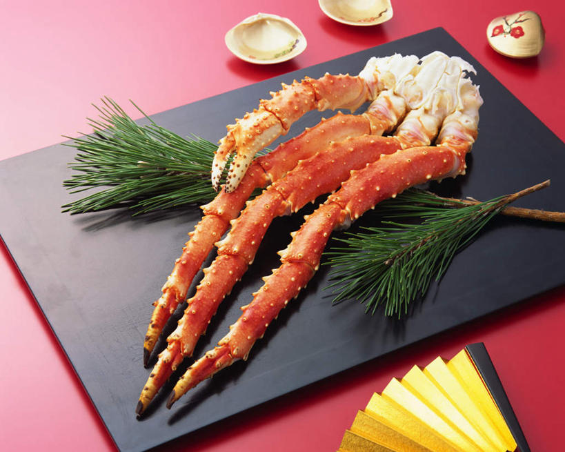 蟹,无人,横图,俯视,室内,特写,白天,烹饪,餐桌,桌子,餐具,阴影,红色背景,光线,螃蟹,碟子,盘,扇子,影子,折扇,纸扇,日本料理,料理,食品,清凉,凉爽,文化,菜肴,美食,食物,一个,红色,盘子,碟,日式料理,日式,摄影,佳肴,影棚,单个,餐台,撒扇,彩图,高角度拍摄,影棚拍摄,拍摄,传统文化