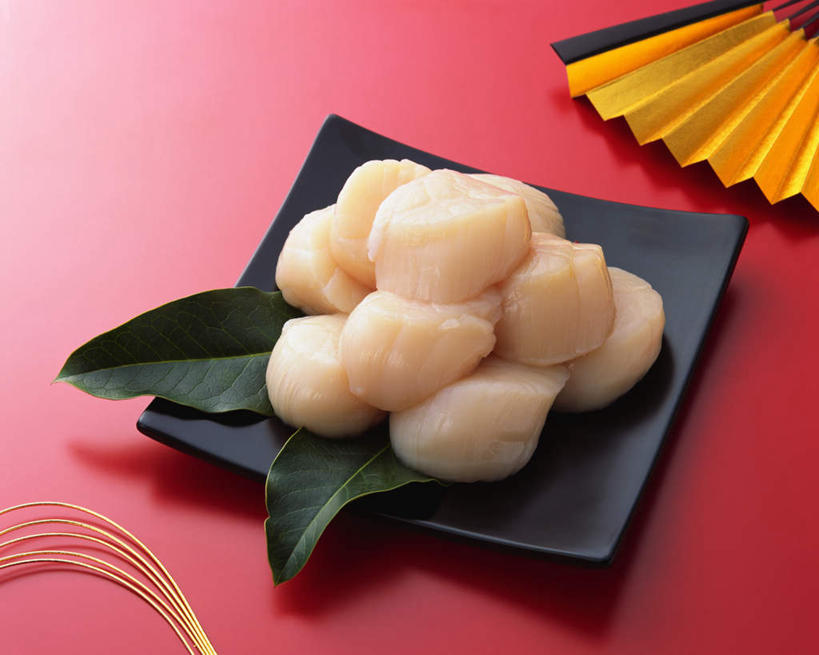 无人,横图,俯视,室内,特写,白天,烹饪,餐桌,桌子,芹菜,蔬菜,餐具,叶子,阴影,新鲜,光线,叉子,刀叉,刀子,碟子,盘,影子,肉,日本料理,牛肉,料理,食品,绿叶,菜肴,美食,肉类,食物,盘子,碟,日式料理,日式,嫩叶,佳肴,有机食品,绿色食品,餐台,餐刀,肉食,餐叉,豆瓣菜,根芹菜,根洋芹,球根塘蒿,水蔊菜,水田芥菜,水茼蒿,西洋菜,叶,叶片,进餐用具,药芹,水芹,旱芹,彩图,高角度拍摄