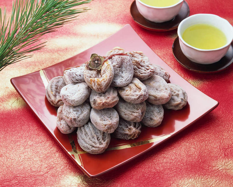 无人,横图,俯视,室内,特写,白天,烹饪,餐桌,桌子,芹菜,蔬菜,餐具,叶子,阴影,新鲜,光线,叉子,刀叉,刀子,碟子,盘,影子,肉,日本料理,牛肉,料理,食品,绿叶,菜肴,美食,肉类,食物,盘子,碟,日式料理,日式,嫩叶,佳肴,有机食品,绿色食品,餐台,餐刀,肉食,餐叉,豆瓣菜,根芹菜,根洋芹,球根塘蒿,水蔊菜,水田芥菜,水茼蒿,西洋菜,叶,叶片,进餐用具,药芹,水芹,旱芹,彩图,高角度拍摄