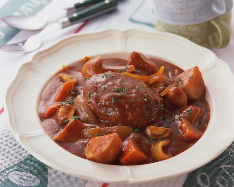 无人,横图,俯视,室内,特写,白天,烹饪,餐桌,桌子,蔬菜,餐具,阴影,新鲜,光线,碟子,盘,影子,调料,酱料,酱汁,肉,佐料,日本料理,牛肉,料理,食品,调味品,调味料,酱,菜肴,美食,肉类,食物,盘子,碟,日式料理,日式,佳肴,有机食品,绿色食品,餐台,肉食,彩图,高角度拍摄