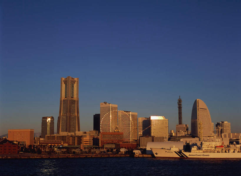 无人,高楼大厦,横图,室外,白天,正面,度假,游戏,美景,日落,城市风光,城市,大厦,建筑,摩天大楼,神奈川,日本,亚洲,阴影,光线,影子,墙,景观,晚霞,霞光,落日,摩天轮,横滨,横滨市,神奈川县,玩,娱乐,墙壁,墙面,阳光,黄昏,楼宇,享受,休闲,景色,彩霞,放松,游乐设施,活动,发泄,消遣,智力,东亚,本州,首府,费里斯大转轮,关东地方,本州岛,日本国,宣泄,游艺设施,夕照,夕阳,玩耍,嬉戏,彩图,大楼,高层建筑,高楼,摩天楼,斜阳