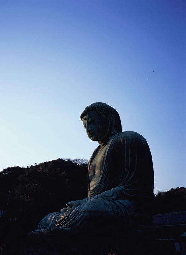 东方人,一个人,无人,坐,盘腿,竖图,室外,白天,仰视,雕塑,神奈川,日本,亚洲,仅一个男性,仅一个人,仅一个中年男性,阴影,服装,节日,艺术,装饰,光线,雕刻,雕像,影子,神奈川县,背光,祝福,注视,黄种人,文化,虔诚,衣服,蓝色,蓝天,天空,阳光,工艺品,天,观察,看,祈祷,双手合十,健康,许愿,宗教,服饰,信仰,晴朗,观看,纪念,祈求,美术,察看,衣着,穿着,关注,主题,感谢,逆光,陈列,东亚,镰仓,本州,万里无云,合十礼,合掌礼,关东地方,本州岛,日本国,合十,莲华合掌,感恩,功能,美学,衣饰,平安,男人,男性,中年男性,亚洲人,晴空,晴空万里,盘腿而坐,盘膝,盘着腿的,盘着腿坐,双腿交叉,坐着,半身,彩图,低角度拍摄