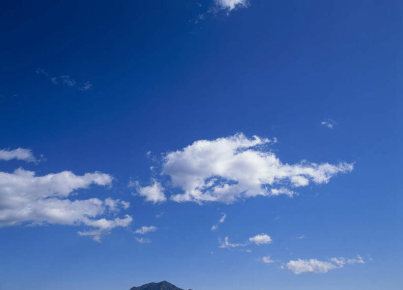 无人,横图,室外,白天,仰视,旅游,度假,美景,日本,亚洲,景观,云,云朵,云彩,娱乐,蓝色,白云,蓝天,天空,自然,天,享受,休闲,景色,放松,自然风光,东亚,本州,本州岛,日本国,中部地方,山梨,山梨县,彩图,低角度拍摄