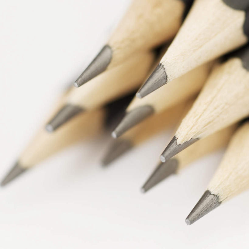 无人,俯视,室内,特写,白天,白色背景,静物,一堆,一排,许多,堆叠,堆积,朦胧,模糊,笔,办公用品,文具,排列,铅笔,学习用品,摄影,影棚,堆,笔尖,文具用品,队列,彩图,高角度拍摄,影棚拍摄,拍摄