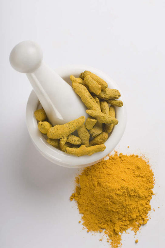 无人,竖图,俯视,室内,特写,白天,植物,一堆,许多,阴影,堆叠,堆积,粉末,影子,根部,草药,药草,中药,器皿,姜黄,堆,研磨,臼杵,药材,中草药,研杵,中药材,本草,研钵,臼,彩图,高角度拍摄