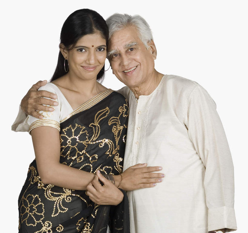 两个人,夫妻,站,抱,笑,微笑,露齿笑,横图,室内,白天,白色背景,正面,民族服装,爱情,亚洲,浪漫,注视,观察,看,站着,恩爱,恋人,摄影,服饰,影棚,抱着,观看,飘逸,察看,搂着,庄重,关注,追求,纱丽,雅致,纱丽服,清婉,妍丽,老年男性,男人,男性,女人,女性,中年女性,亚洲人,印度人,情侣,怀抱,搂,搂抱,相抱,拥抱,站立,半身,彩图,影棚拍摄,传统服装,民俗服,拍摄,伴侣,奢华