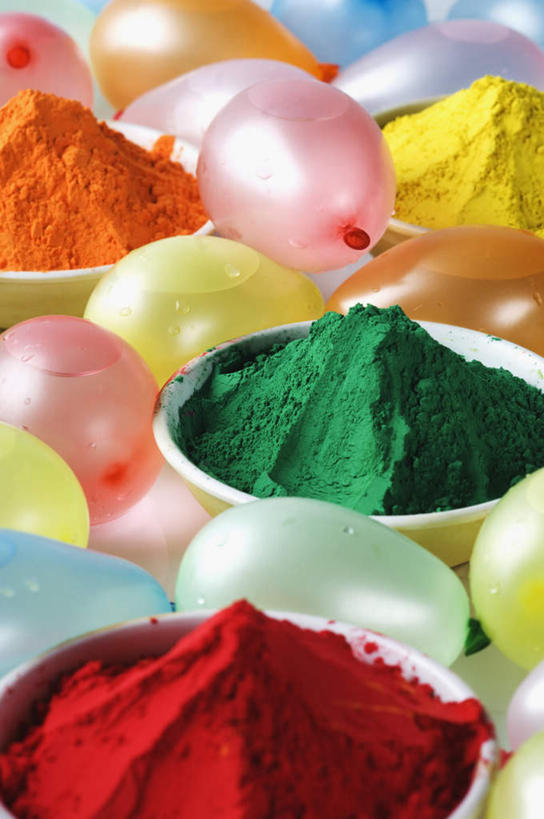 无人,竖图,彩色,室内,特写,白天,正面,游戏,装修,玩具,装饰,材料,粉末,塑料,陶瓷,陶瓷制品,玩,娱乐,装潢,气球,容器,塑料制品,碗,休闲,充气玩具,橡胶,粉,益智,活动,储藏,五颜六色,保护,涂料,色彩斑斓,储存,发泄,消遣,智力,五彩缤纷,橡胶制品,宣泄,粉状,粉剂,五彩斑斓,五光十色,玩耍,嬉戏,彩图,贮存