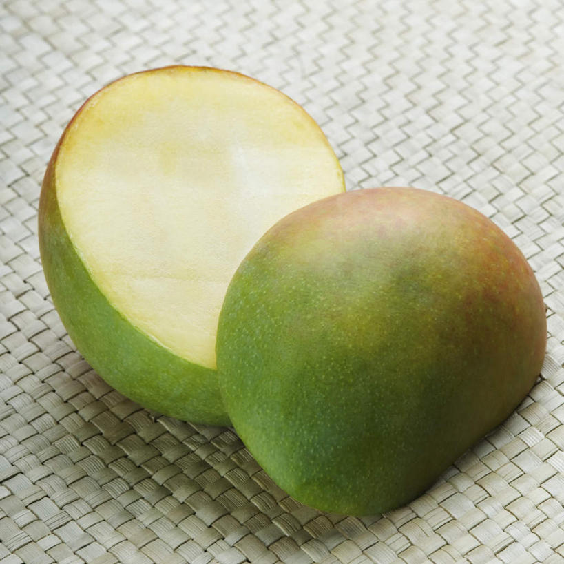 无人,横图,俯视,室内,特写,白天,桌面,桌子,芒果,水果,切开,新鲜,木制,生食,食品,果实,食物,一个,绿色,木制品,切,有机食品,绿色食品,单个,剖面,切面,望果,蜜望,檬果,闷果,漭果,杧果,庵波罗果,彩图,高角度拍摄