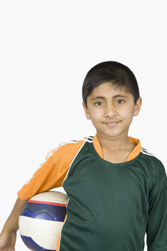 儿童,一个人,站,竖图,室内,白天,白色背景,正面,纯洁,足球,亚洲,仅一个男性,仅一个人,握,服装,足球装备,拿,拿着,注视,休闲装,运动器械,小孩,衣服,观察,看,站着,仅一个小孩,休闲,休闲服,健身器械,可爱,童年,童趣,握着,摄影,服饰,影棚,观看,察看,关注,健身器材,童真,烂漫,无邪,蹴鞠,天真,足球运动,男孩,男人,男性,亚洲人,印度人,孩子,站立,半身,彩图,影棚拍摄,拍摄,运动器材,男生