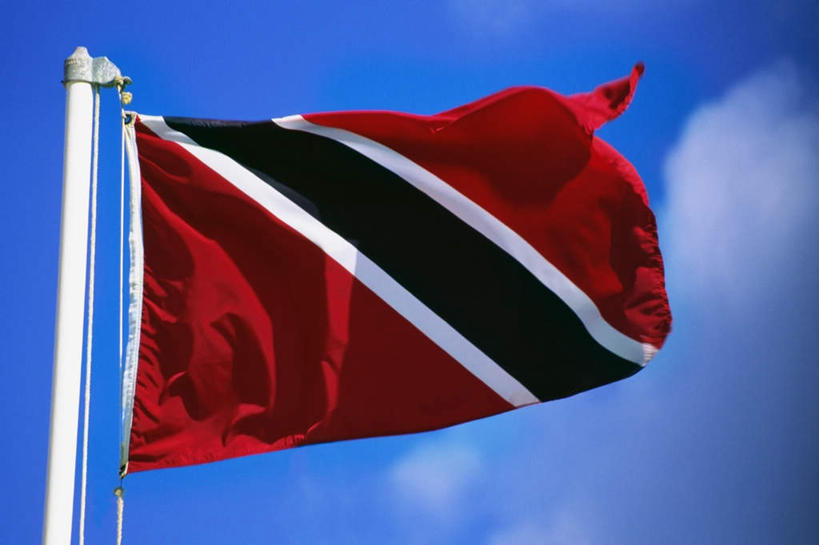 无人,横图,室外,特写,白天,仰视,旗帜,美国,一面,阴影,飘扬,光线,旗杆,影子,云,云朵,云彩,旗子,蓝色,白云,蓝天,天空,阳光,天,晴朗,飘逸,亚利桑那,北美,北美洲,飞扬,美洲,亚利桑那州,大峡谷之州,北亚美利加洲,亚美利加洲,旌旗,旗号,弗拉格斯塔夫,旗杆市,晴空,彩图,低角度拍摄