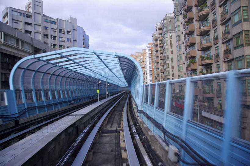 无人,家,高楼大厦,横图,室外,白天,正面,度假,办公楼,美景,植物,城市风光,城市,大厦,道路,建筑,路,摩天大楼,铁路,写字楼,公路,台湾,中国,亚洲,阴影,光线,影子,房屋,屋子,景观,云,云朵,高架,轨道,交通,铁轨,云彩,娱乐,楼房,住宅,树,树木,绿色,白云,阳光,自然,楼宇,享受,休闲,商务楼,景色,放松,运输,生长,成长,高架桥,东亚,高架道路,跨线桥,台北,港澳台,中华人民共和国,省会,台北市,台湾省,彩图,房子,大楼,高层建筑,高楼,摩天楼,内湖线,台北捷运内湖线,北捷,台北都会区大众捷运系统,台北捷运,台