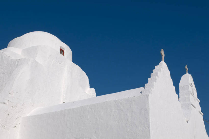 无人,教堂,横图,室外,白天,仰视,旅游,度假,标志建筑,地标,建筑,希腊,欧洲,阴影,节日,光线,十字架,影子,文化,娱乐,建设,蓝色,蓝天,天空,阳光,天,祈祷,享受,休闲,健康,旅游胜地,放松,许愿,宗教,信仰,晴朗,纪念,祈求,基督教,基克拉迪群岛,天主教,信念,希腊共和国,万里无云,米克诺斯岛,基克拉泽斯群岛,平安,晴空,晴空万里,彩图,低角度拍摄,大教堂,礼拜堂,帕拉波尔蒂阿尼教堂