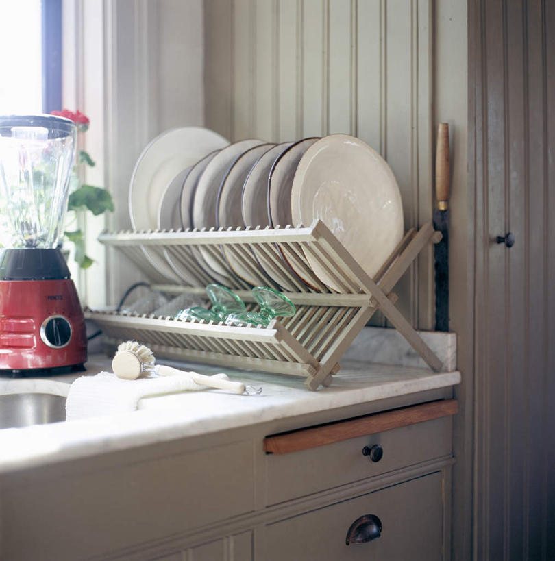 无人,家,竖图,室内,白天,正面,别墅,厨房,柜子,家具,门,装修,建筑,杯子,餐具,抽屉,金属制品,欧式,许多,阴影,装饰,光线,金属,木制,碟子,盘,影子,陶瓷,房屋,屋子,公寓,陶瓷制品,豪华,建设,现代,装潢,洋房,楼房,架子,住宅,两个,红色,阳光,把手,盘子,门把手,木制品,纸制品,橱柜,碟,门框,室内装潢,纸杯,一台,门把,明亮,舒适,家居装潢,搅拌机,电动搅拌机,一次性杯子,房屋设计,地中海风格,古典风格,简约风格,室内设计,宽敞,样板房装潢,设计,进餐用具,烹调用具,拉手,彩图,房子,灶间